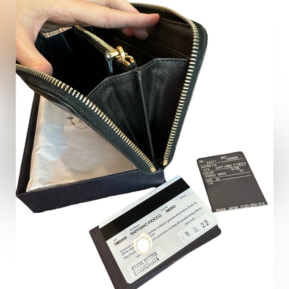 🖤AUTHENTIC PRADA BLACK SAFFIANO FIOCCO LEATHER ZIP WALLET + INCLUSIONS🖤 - Picture 10 of 11